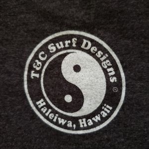 🌺T&C Surf Design Mens t-shirt size S